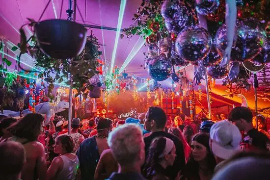 House and Techno stage