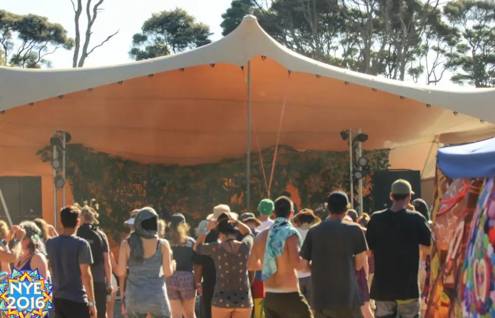 Chrys Jones 2016-68 NZ Summer Festivals