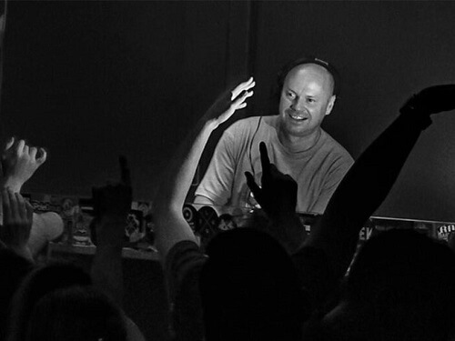 DJ Dave Seaman